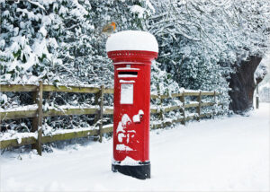 024 023 postbox in the snow landscape